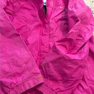 Columbia women’s  Fuchsia Raincoat